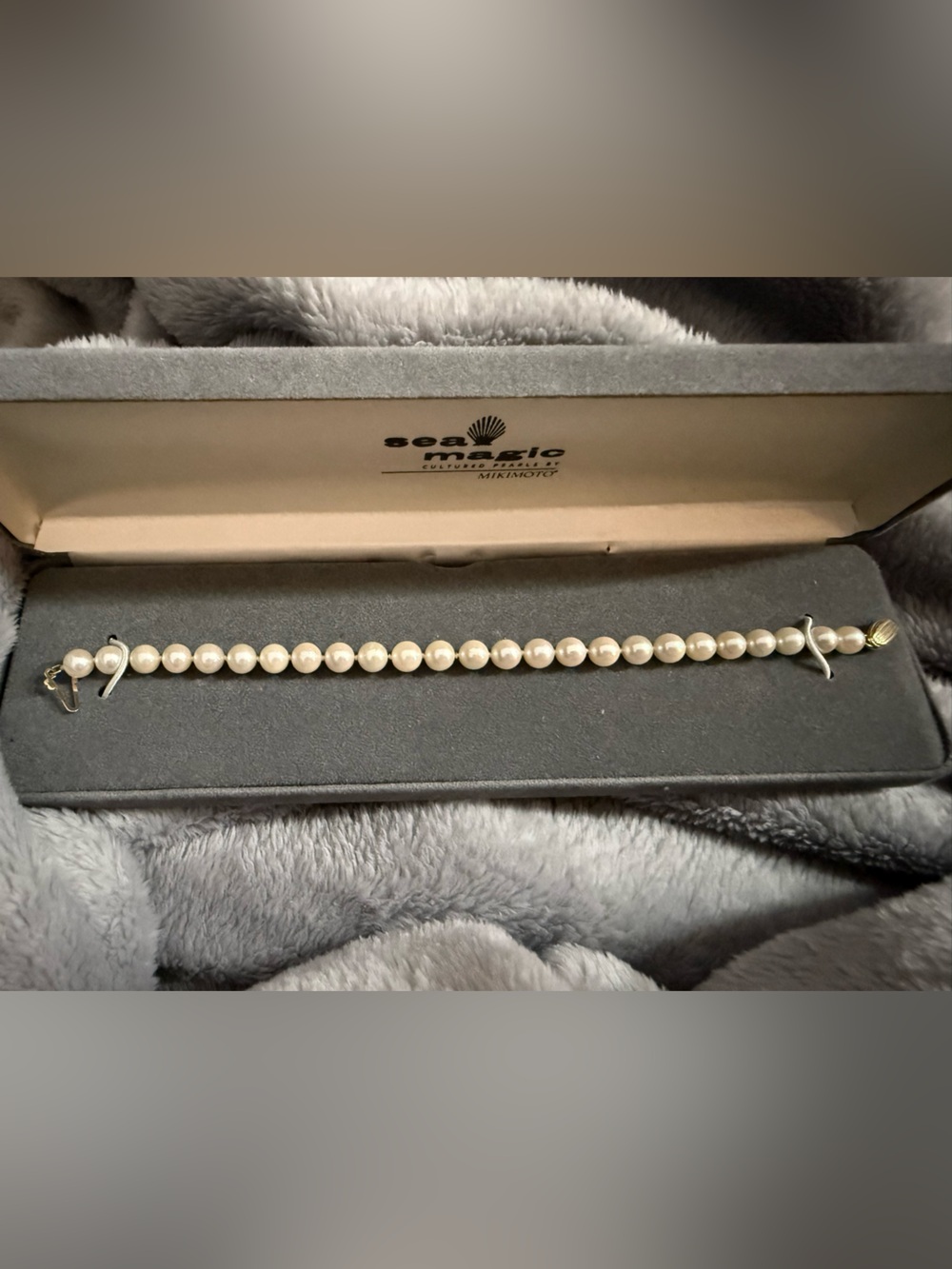 Mikimoto Blue Lagoon Sea Magic White Pearl Single-Strand Bracelet Gold Clasp